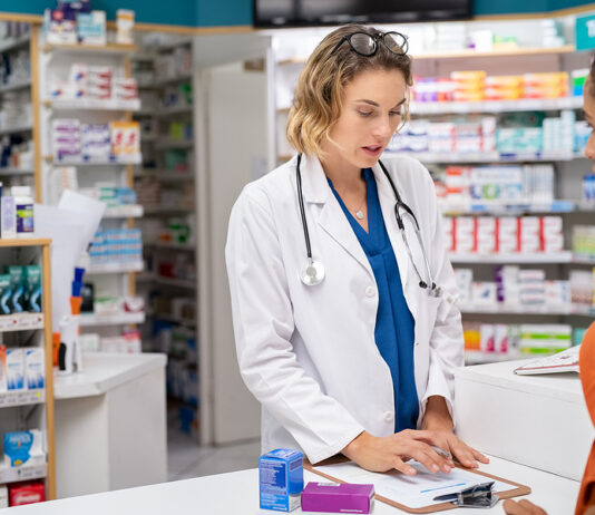 Enjoying the Benefits Online Pharmacies Offer Online Pharmacies